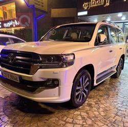 تويوتا لاندكروزر